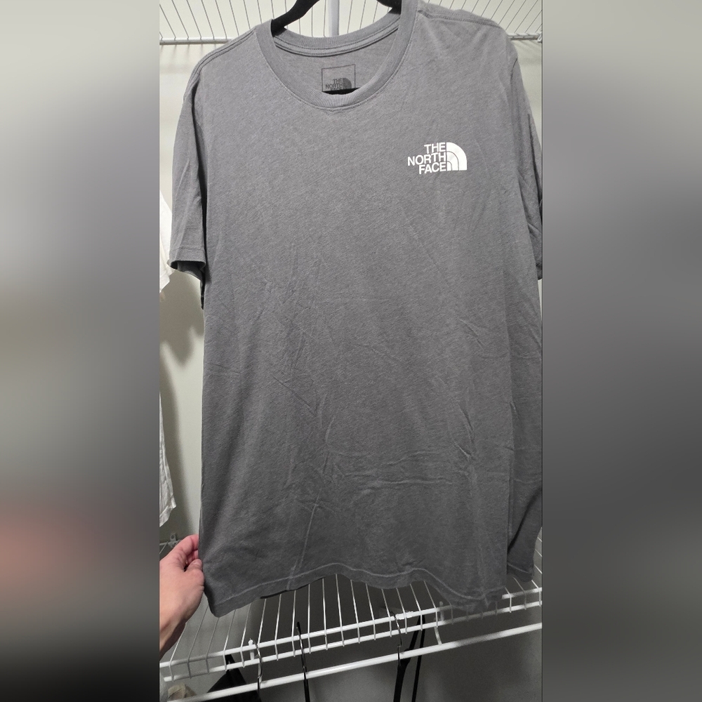 The North Face Men's Gray Short Sleeve Tee